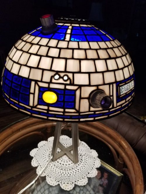 Steampunktendencies: This Beautiful Handmade Star Wars R2D2 Tiffany Style Lamp Https://Steampunktendencies.com/This-Beautiful-Handmade-Star-Wars-R2D2-Tiffany-Style-Lamp/