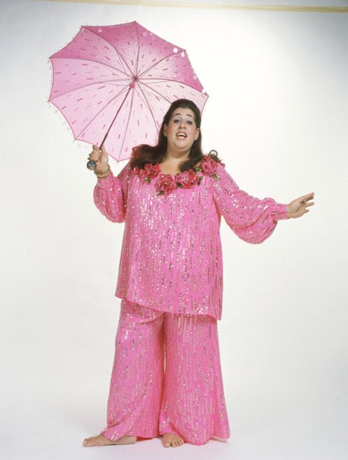 twixnmix:  Cass Elliot on her television variety special “Don’t Call Me Mama Anymore” on September 28, 1973.