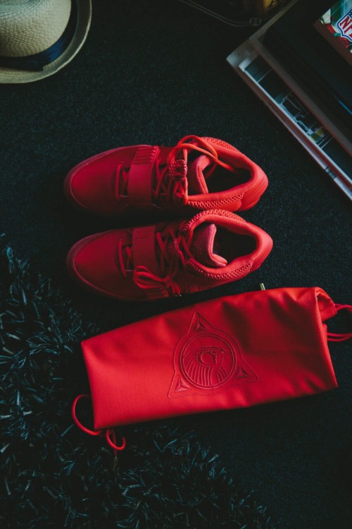 x-dopeshit:  sextion80:  click here for an urban/luxury blog.  http://x-dopeshit.tumblr.com 