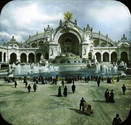 (via Palace of Electricity during the Exposition Universelle of 1900, Paris, France : ArchitecturalR
