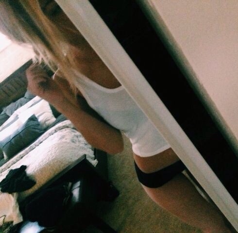 ghostsplace:  Paige Wyatt tribute.  http://thepaigewyatt.tumblr.com