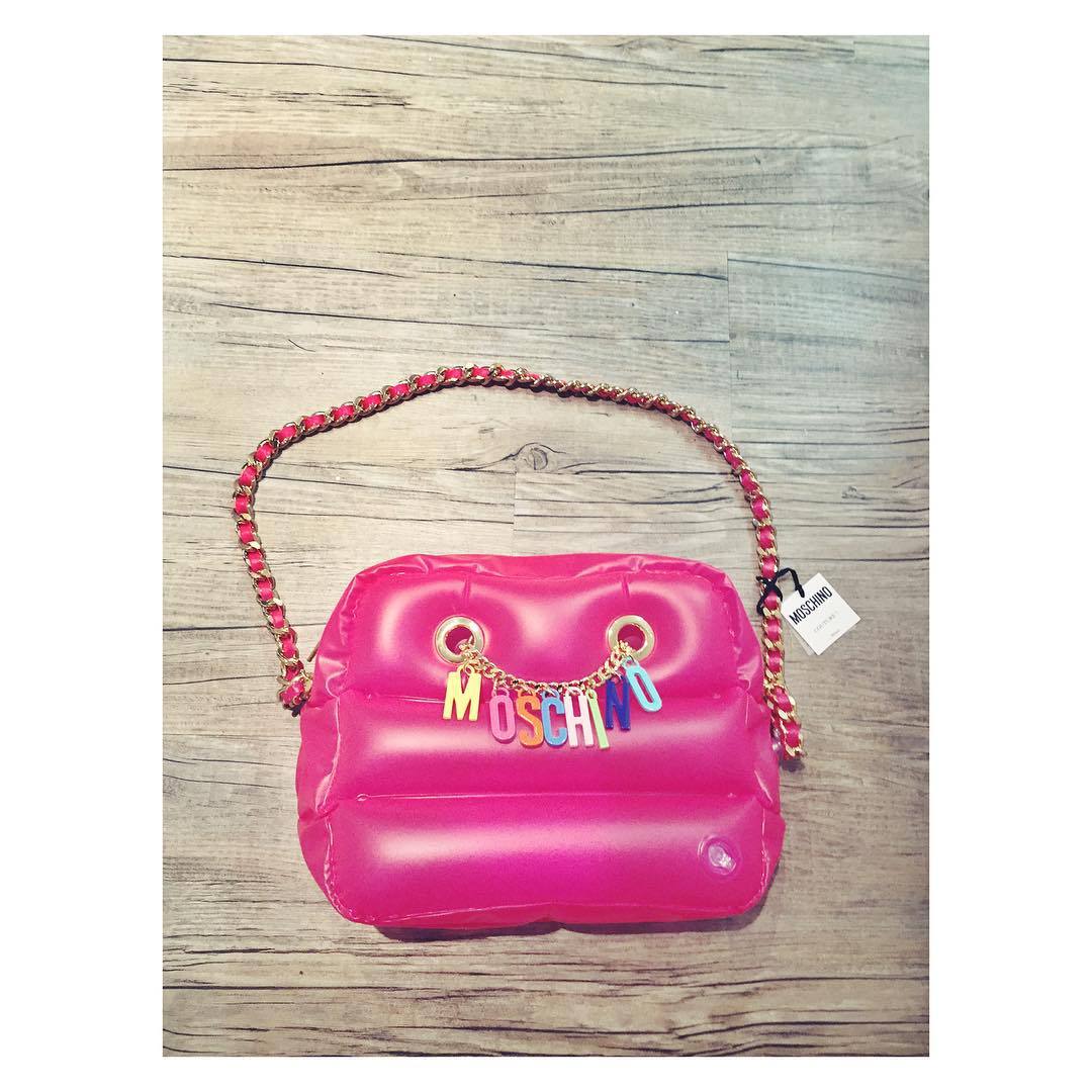 moschino inflatable purse