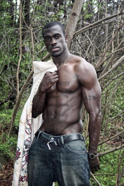 blackmalefreaks:  ♀BLACK-MALE-FREAKS♂#TeamFreaks #blackmalefreaks #FergusonDecision - Young Black Men Aren’t the Problem  H=E=L=L=O!