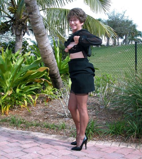 smakmr:  Few more of the lovely Pattie