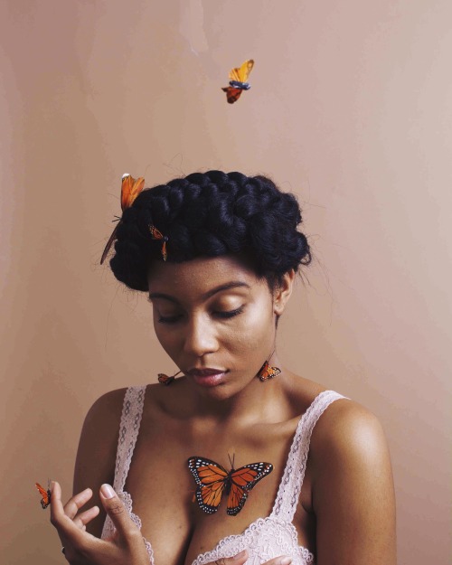 fierceandflamboyant:  dominique ashanti  photographer: jassieuo 