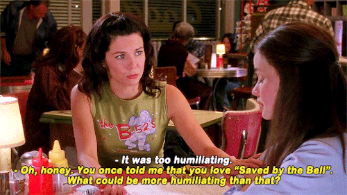 qilliananderson: GILMORE GIRLS + pop culture references: the deer hunters (1x04).