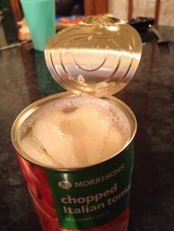 fuckyeahlaughters:  SO I WENT TO OPEN A CAN