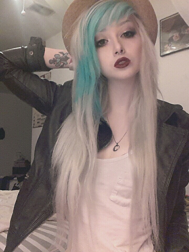bonespanek:  am i pulling off fierce