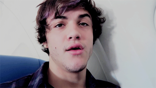 thedolangifs: Sleepy cutie.