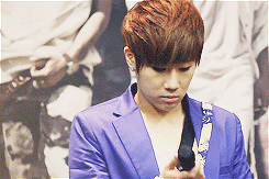 yuu-n:  22/70 gifs of Kim Sunggyu 