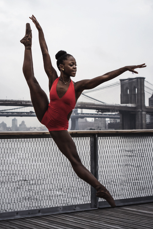 90skiddsolotoowild:   Michaela DePrince   http://90skiddsolotoowild.tumblr.com/ 