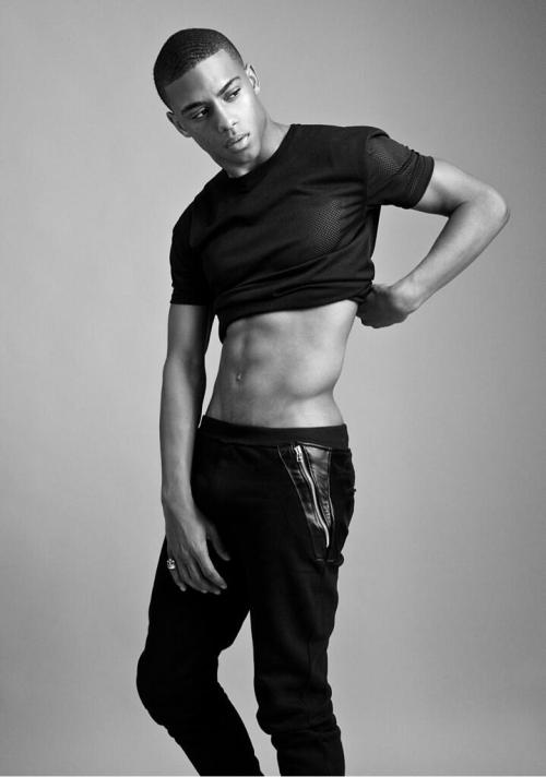 topblackmodels:  KEITH POWERS - TOP BLACK MODEL 