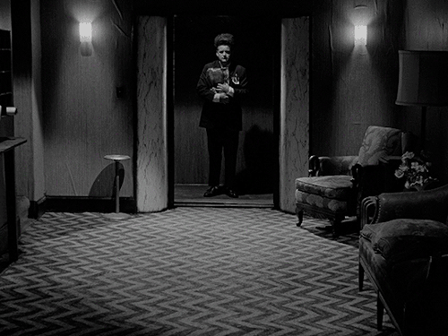 myellenficent:  DIRECTED BY DAVID LYNCH: