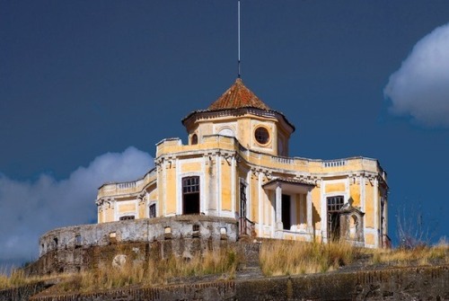 atlasobscura: Fort Graça - Elves, Portugal Lest anyone think that the Pentagon had a monopoly