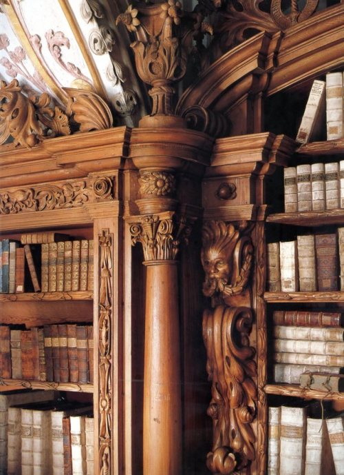 robert-hadley:La Biblioteca di Waldsassen. FMR Magazine, December 1994