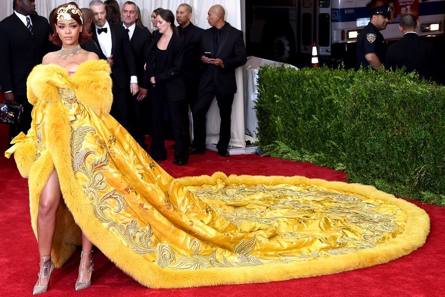 thunderatlas:The only dress that mattered tonight at the Met Gala in NYC was a dress