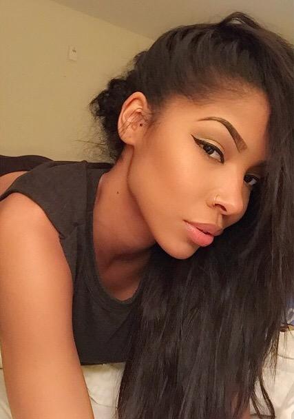 She Make You Say +_Oh!