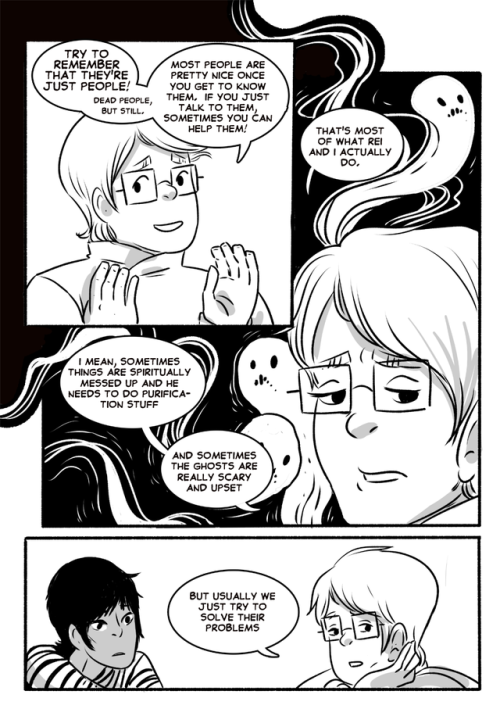 Cupcakes and ghosts and boyfriend chat, the making a good friendship.Also available on Tapas!