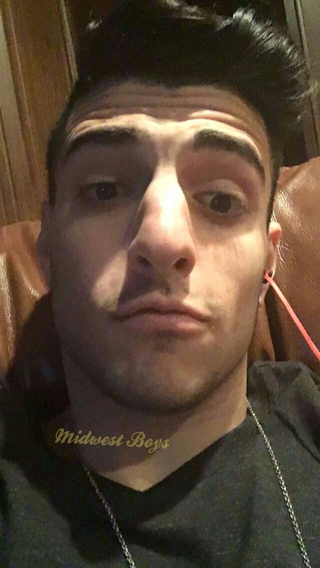 midwestboys:  Quick request Alexander