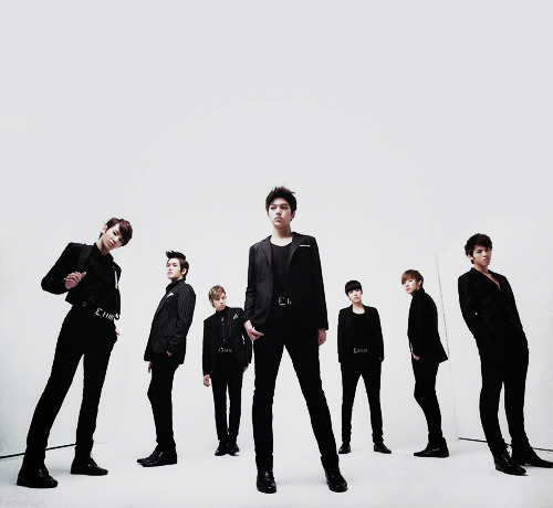 hyosungie:   31/∞ edits of Infinite.  