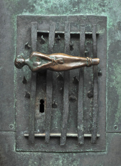 finjigoga: Door Handle, Parish Church of St. Lawrence, Salzwedel, Germany; ca. 1230,   Unknown Artist. 