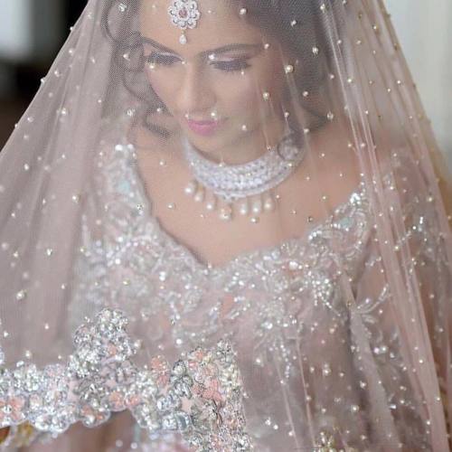 Incredible Pearl details by @ammarakhanatelier #Amarakhan #sundaytimes #bridal #love #amarakhanatel