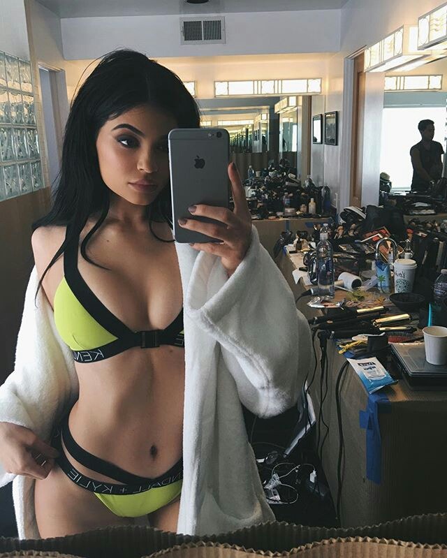 amber, 18, ny