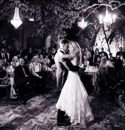 niklausroyals:  Wedding of Candice Accola