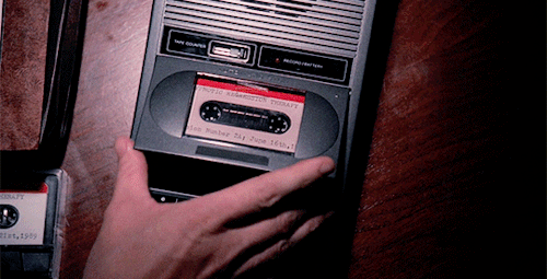 alexromero:x-files rewatch - conduit 