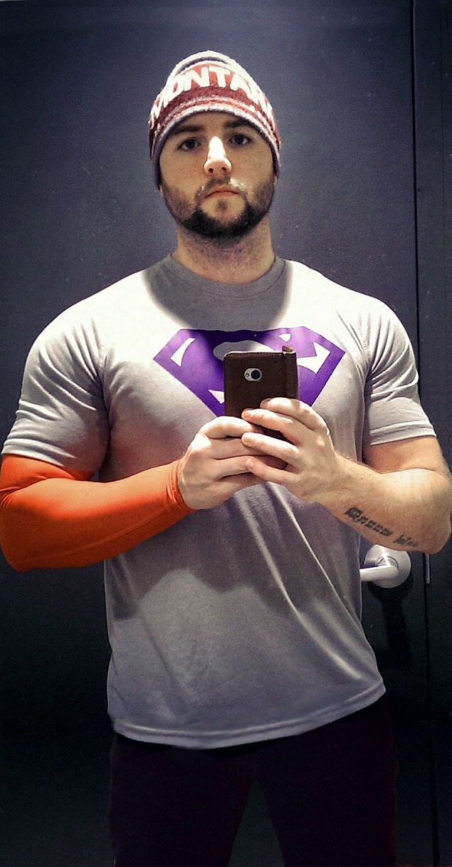 dadsboysbears: dadsboysbears: Lots of Dads Boys Bears Musclebears Redheads Black