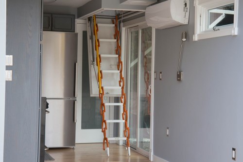 dreamhousetogo:  The O.G.L.E. by Boxed Haus