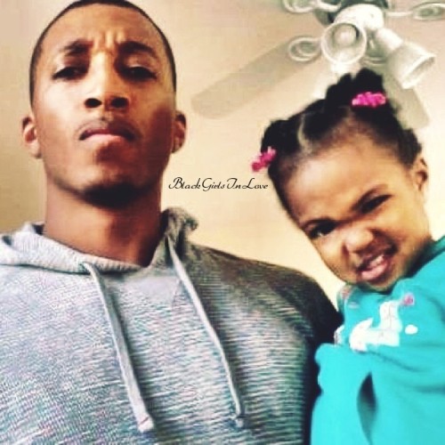 thetattedstoner:  buh-rye-yuh:  blackgirlsinlove:  Two time Grammy award winning rapper Lecrae and his family. He and his wife Darragh Moore met his senior year of high school and now have 3 beautiful children.  Lacrae is a Gospel rapper for those of