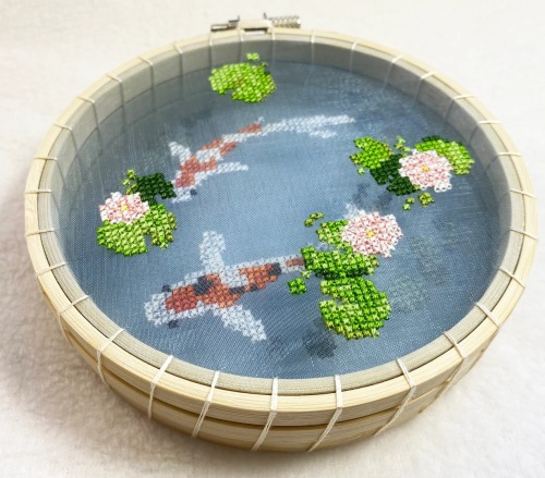 sosuperawesome:Koi Pond Cross Stitch Pattern // Kamidake