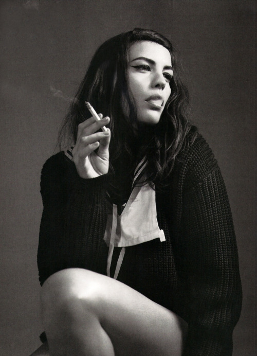 Sex lelaid:  Liv Tyler by Willy Vanderperre for pictures