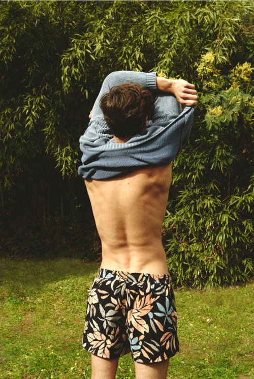 THE PERKS OF BEING A MODEL