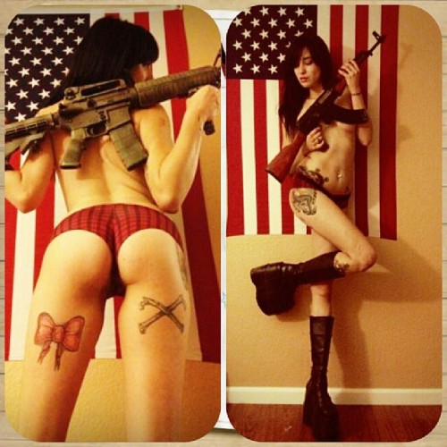 Porn photo gunblr:  chelsealugosi:  I love guns and