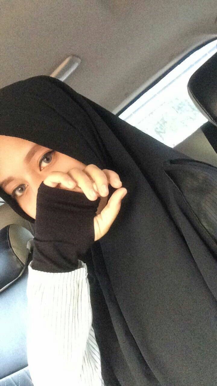 titsniper:  ainnadiahain: Part 2 Hijab girl. more on https://www.patreon.com/naddy