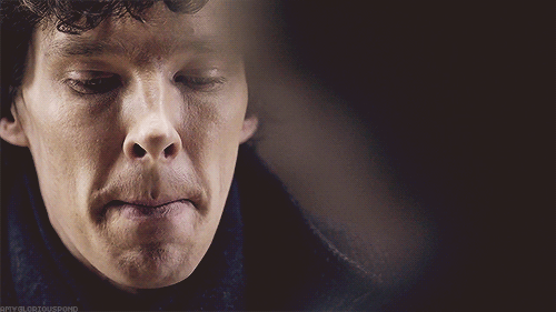 cumberbuddy:   Sherlock: I know a real gun when I see one.Jeff (cabbie): None of the others did.Sher