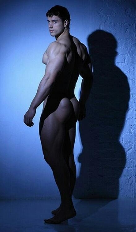 musclehunkymen: Muscle Sideview!