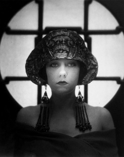 Gloria Swanson ~ Karl Struss 1922