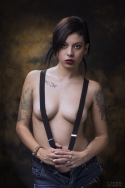 nudityandart:  Valeria (by torralbilla). See it: http://ift.tt/1uuZE4Z
