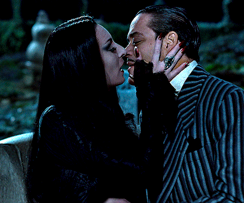 THE ADDAMS FAMILY (1991) Dir. Barry Sonnenfeld