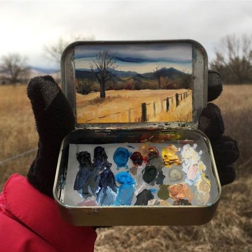 wnq-writers: culturenlifestyle:  Stunning Miniature Landscape Paintings on Mint Tins             Colorado-based artist Heidi Annalise illustrates hypnotic landscapes inside mint tins, while showcasing the beauty of their color palette.  The impressionist