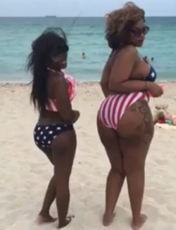 getmoneydollaz:  God bless America Getmoneydollaz