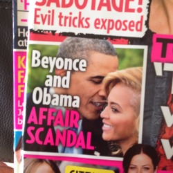 taliabobalia:  i can’t believe the leader of the free world cheated on jay   HAHAHA!!!!!