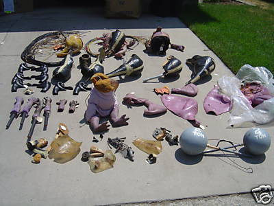 disney-universes:  The horrifying decayed remains of the Figment puppets used in the finale films of the original Journey into Imagination attraction, which were auctioned off on eBay back in 2008.