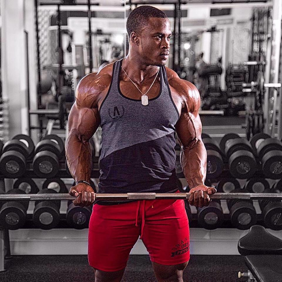zachmuscle:  #ZachmuscleSwingsBlack 