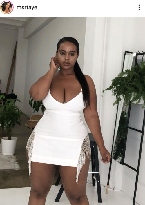 blackandcurvy: