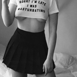 sadgirlnotabadgirl: bb-y–girl: ig:txcbby I need this top…  And better tits.   lol i so need this top so people wont ask why im late.