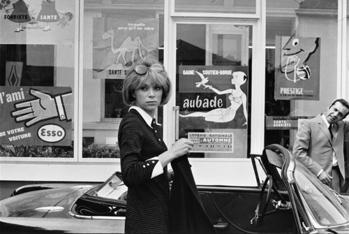 Mireille Darc &amp; Jean Yanne on the set of Week-end